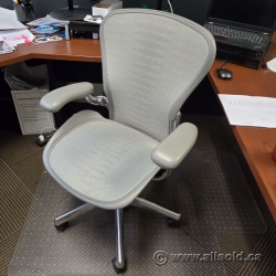 Herman Miller Aeron "B" Mesh Office Meeting Chair, Chrome Frame